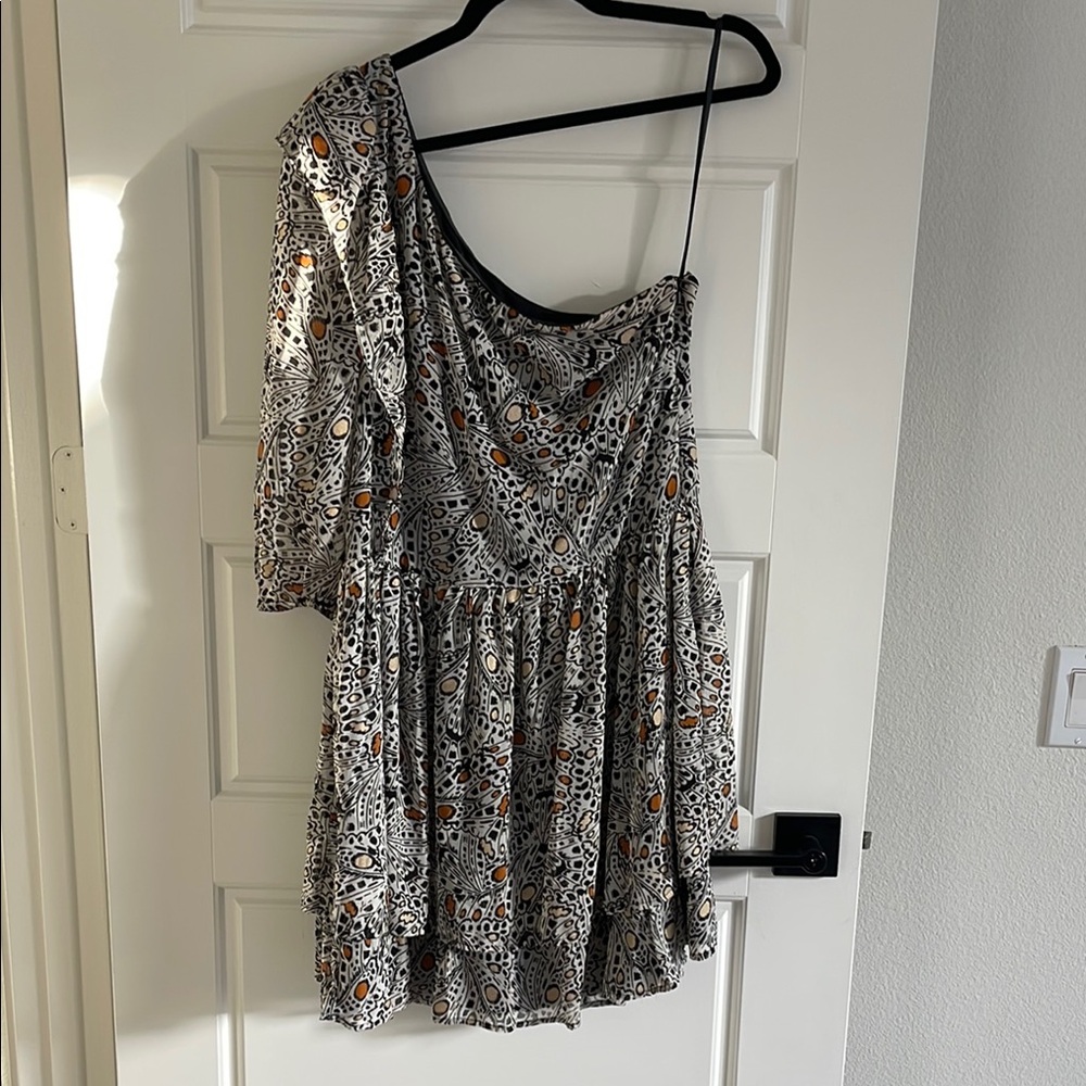 Express x Rachel Zoe Black and Orange Patterned Dress